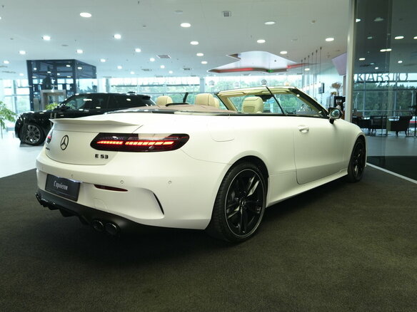 2021 Mercedes-Benz E-Класс AMG 53 AMG V (W213) Рестайлинг, белый, 10490000 рублей - вид 3