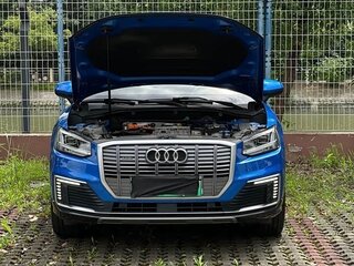 2019 Audi Q2 L e-tron I, синий, 1470000 рублей, вид 5