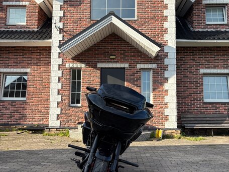 2024 Harley-Davidson Road Glide, чёрный, 2700000 рублей, вид 2