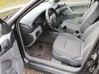 2004 Skoda Octavia I (A4) Рестайлинг, чёрный, 330000 рублей, вид 5