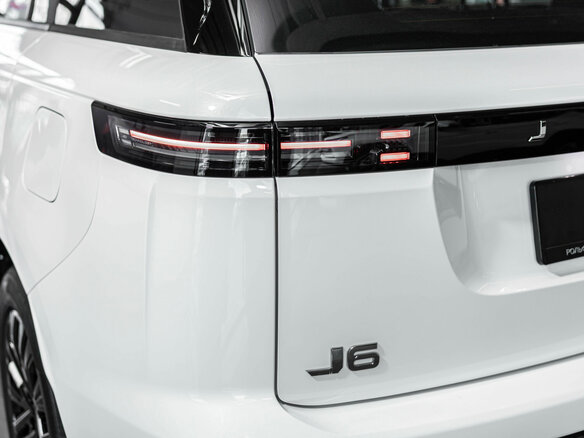 2026 Jeland J6, белый, 2699000 рублей - вид 7
