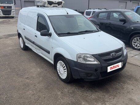 2017 LADA (ВАЗ) Largus, белый, 525000 рублей, вид 1
