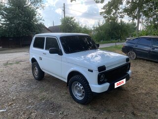 2012 Lada (ВАЗ) 2121 (4x4) I Рестайлинг, белый, 450000 рублей, вид 3