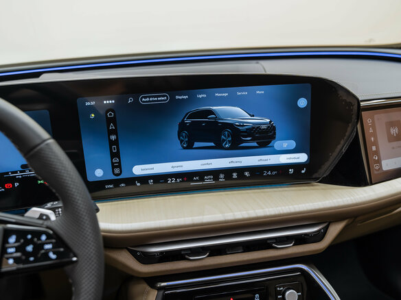 2026 Audi Q5 L III (GU), чёрный, 6295000 рублей - вид 24