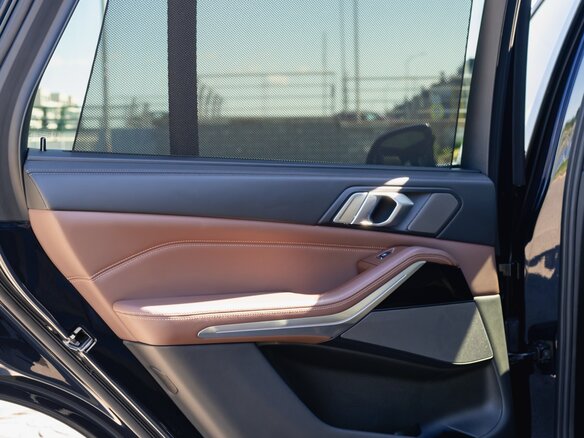 2019 BMW X5 M50d IV (G05/G18), чёрный, 6500000 рублей - вид 17