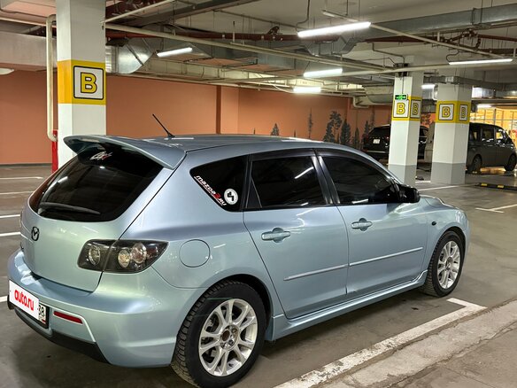 2006 Mazda 3 I (BK) Рестайлинг, серебристый, 580000 рублей - вид 4