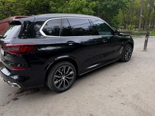 2022 BMW X5 Long 30Li IV (G05/G18), чёрный, 6700000 рублей, вид 4