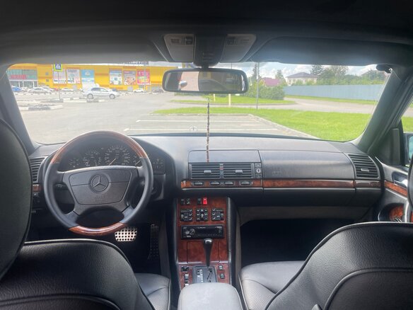 1994 Mercedes-Benz S-Класс 320 Long 4-speed III (W140), синий, 2700000 рублей - вид 13