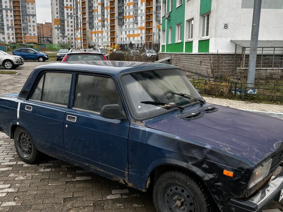 2007 Lada (ВАЗ) 2105, синий, 100000 рублей - вид 6