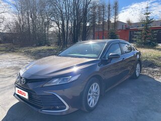 2021 Toyota Camry VIII (XV70) Рестайлинг, коричневый, 3405000 рублей, вид 1