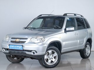 2012 Chevrolet Niva I Рестайлинг, серебристый, 439000 рублей, вид 3