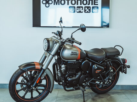 2025 Royal Enfield Classic 350, серый, 520000 рублей, вид 1
