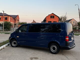 2009 Volkswagen Transporter Long T5, синий, 1750000 рублей, вид 3