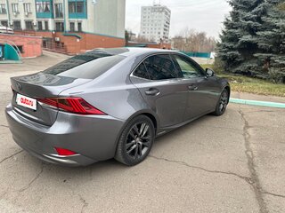 2019 Lexus IS 300h III Рестайлинг, серый, 2900000 рублей, вид 4