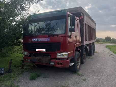 2007 Sinotruk Howo A5, красный, 1300000 рублей, вид 1