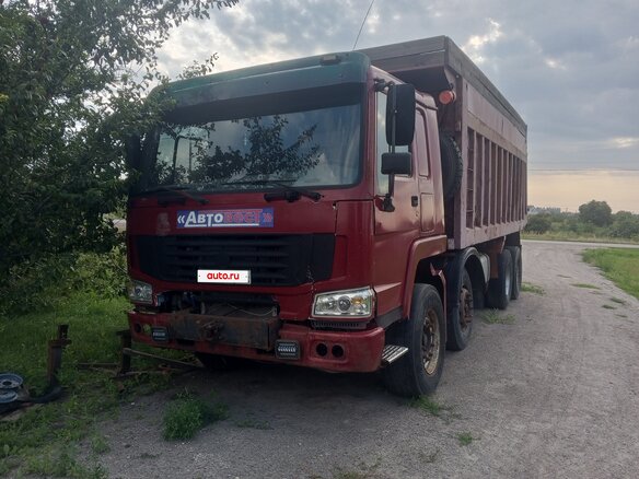 2007 Sinotruk Howo A5, красный, 1300000 рублей
