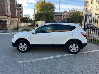 2012 Nissan Qashqai I Рестайлинг, белый, 1050000 рублей, вид 5