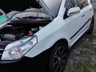 2014 Geely MK Cross I, белый, 400000 рублей, вид 1