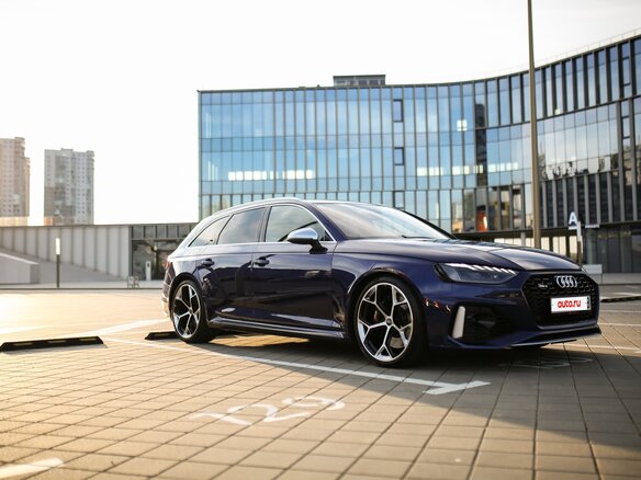 2020 Audi RS 4 IV (B9) Рестайлинг, синий, 5999999 рублей - вид 1