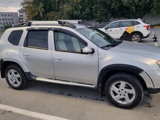2017 Renault Duster I Рестайлинг, серебристый, 900000 рублей, вид 3
