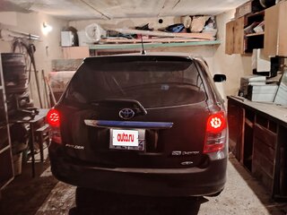 2009 Toyota Corolla Fielder X (E140, E150) Рестайлинг, чёрный, 980000 рублей, вид 1