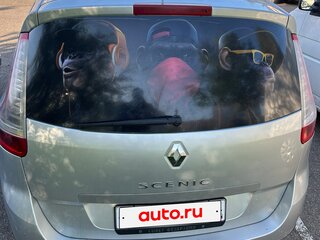 2009 Renault Scenic II Рестайлинг, серебристый, 680000 рублей, вид 4