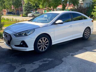 2018 Hyundai Sonata VII (LF) Рестайлинг, белый, 1150000 рублей, вид 4