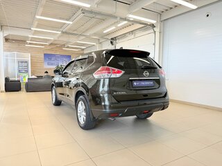 2017 Nissan X-Trail III, зелёный, 2149900 рублей, вид 4