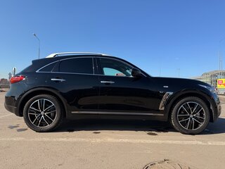 2016 Infiniti QX70, чёрный, 3100000 рублей, вид 5