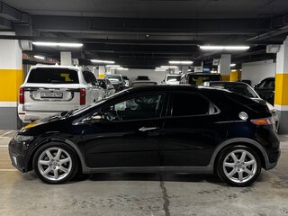 2007 Honda Civic VIII, чёрный, 620000 рублей, вид 3