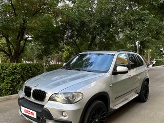 2007 BMW X5 48i II (E70), серебристый, 1179000 рублей, вид 1