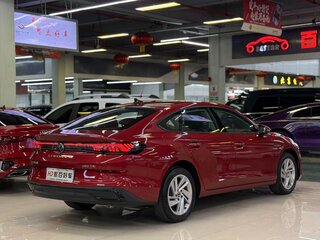 2022 Volkswagen Lamando L II, красный, 1945000 рублей, вид 2