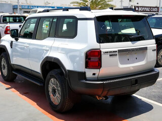 2026 Toyota Land Cruiser Prado 250 Series, белый, 9700000 рублей, вид 4