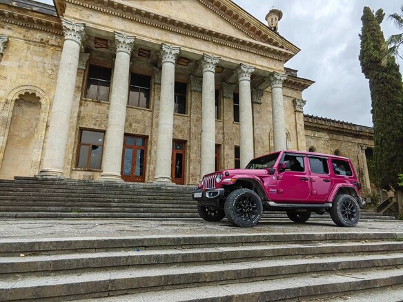 2021 Jeep Wrangler IV (JL), пурпурный, 3000000 рублей - вид 25