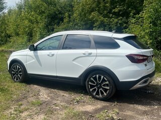 2024 Lada (ВАЗ) Vesta SW Cross I Рестайлинг (NG), белый, 2585000 рублей, вид 2