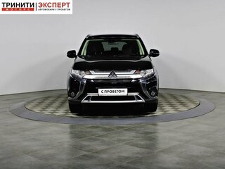 2018 Mitsubishi Outlander III Рестайлинг 3, чёрный, 2045000 рублей, вид 2