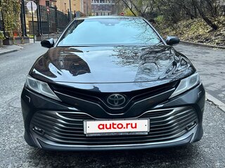 2021 Toyota Camry VIII (XV70), чёрный, 2550000 рублей, вид 1