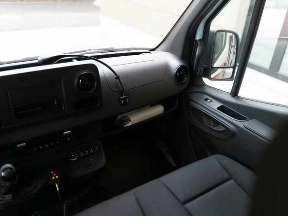 2023 Mercedes-Benz Sprinter, белый, 12343000 рублей - вид 13