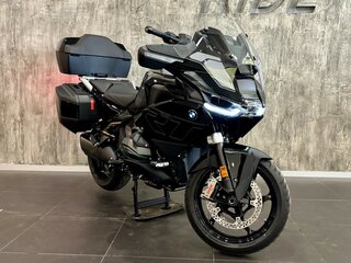 2025 BMW R 1300 RT, чёрный, 3990000 рублей, вид 2
