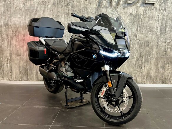 2025 BMW R 1300 RT, чёрный, 3990000 рублей - вид 1