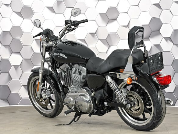 2016 Harley-Davidson Sportster 883, чёрный, 799000 рублей - вид 7