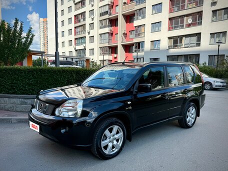 2010 Nissan X-Trail II, чёрный, 1550000 рублей, вид 1