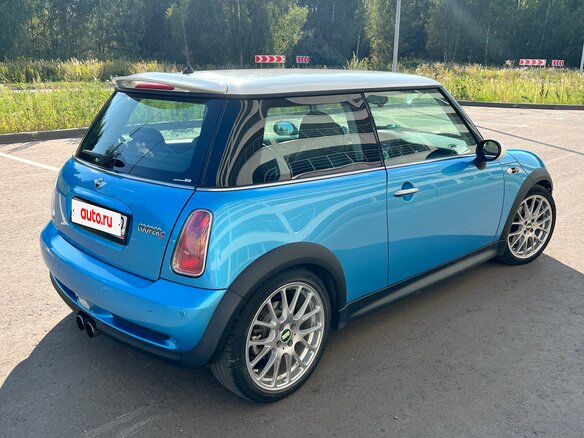 2004 Mini Hatch Cooper S I (R50), синий, 1065000 рублей - вид 1