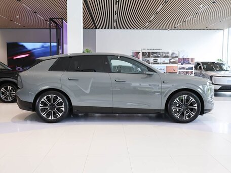 2026 Audi E7X, серый, 8500000 рублей, вид 5