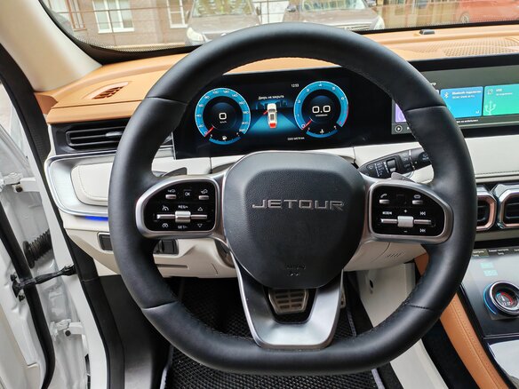 2024 Jetour X70+ I Рестайлинг, белый - вид 16