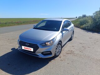 2017 Hyundai Solaris II, серебристый, 1000000 рублей, вид 1