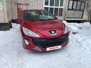 2008 Peugeot 308 I, красный, 330000 рублей, вид 1