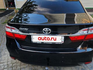 2018 Toyota Camry VII (XV50) Рестайлинг 2, чёрный, 1700000 рублей, вид 3