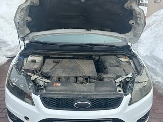 2010 Ford Focus II Рестайлинг, белый, 650000 рублей, вид 2