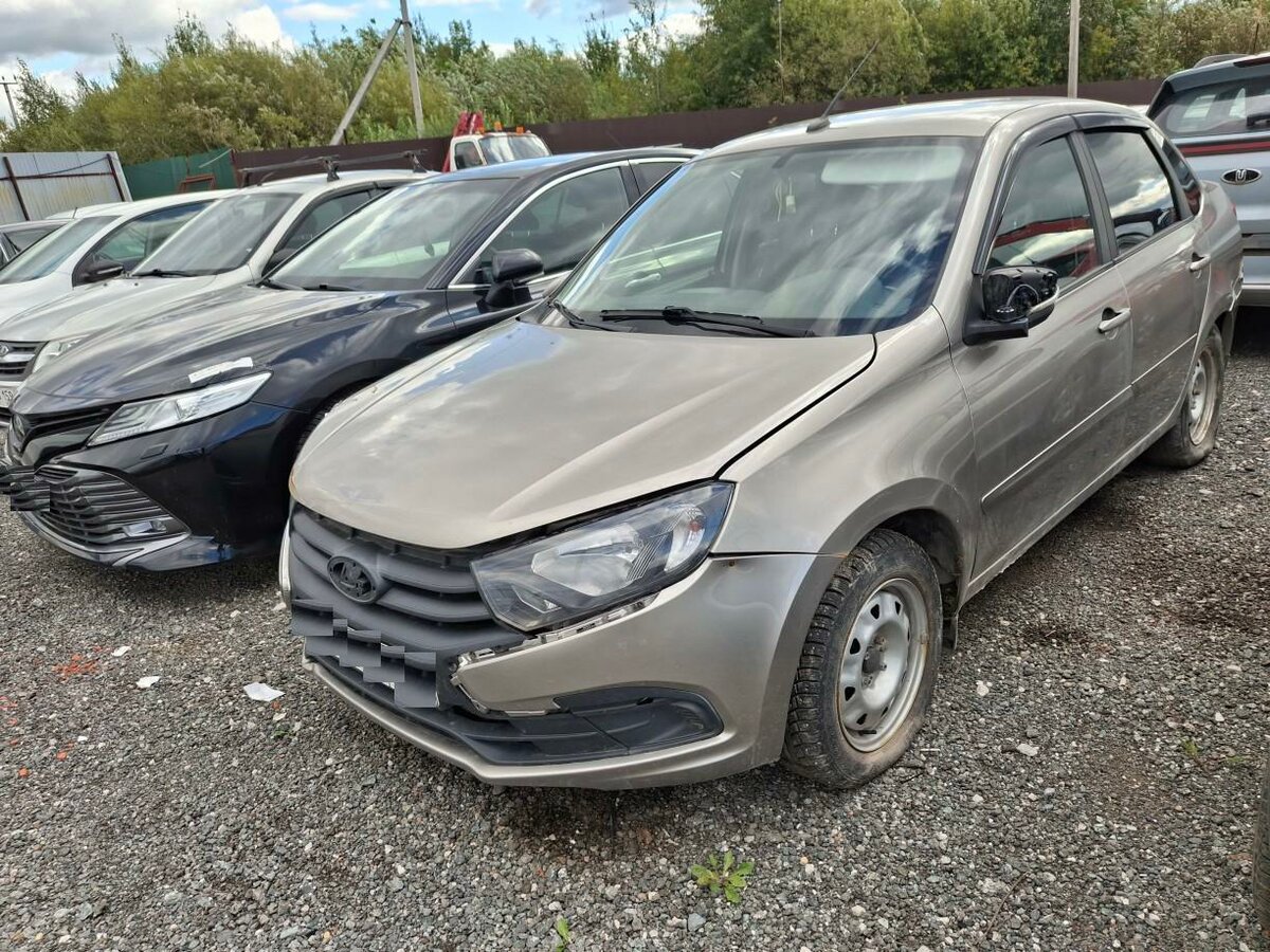 Открыть фотографии: Lada (ВАЗ) Granta I Рестайлинг